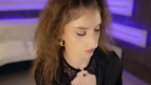 Snapshot of sexycelline chatting on 11/18/25, 05:12 Celline online show from 11/18/25, 05:12