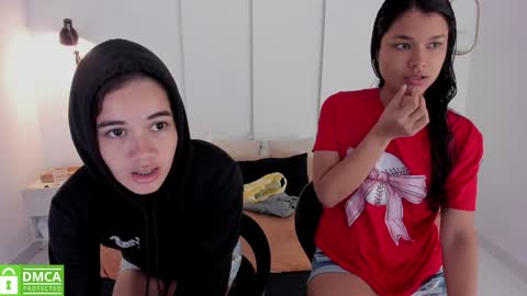chanell and yina online show from 01/11/25, 12:40