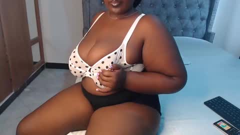 sexychocco online show from 12/30/24, 12:09