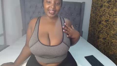 sexychocco online show from 01/03/25, 08:32