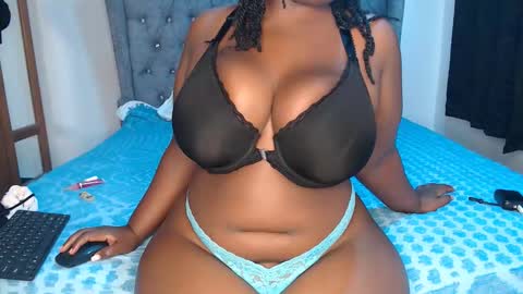 sexychocco online show from 09/25/25, 05:44