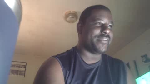 Snapshot of sexychocolate5436543 chatting on 03/05/25, 12:22 sexychocolate online show from 03/05/25, 12:22