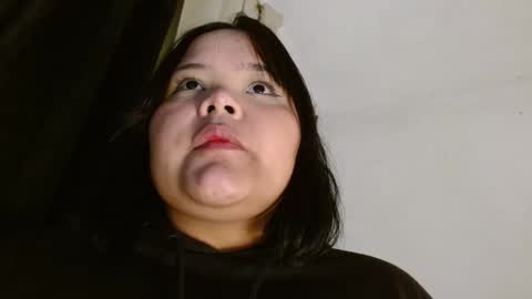 Snapshot of sexychubbyy chatting on 12/18/24, 04:42 Eva online show from 12/18/24, 04:42