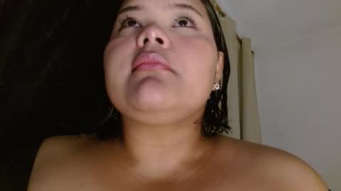 Snapshot of sexychubbyy chatting on 02/16/25, 02:10 Eva online show from 02/16/25, 02:10