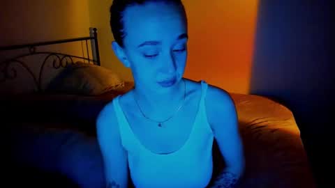 Sophia online show from 12/08/24, 08:15