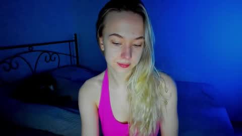 Sophia online show from 01/09/25, 07:52