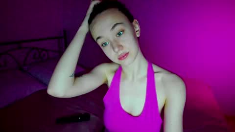 Sophia online show from 02/14/25, 06:34