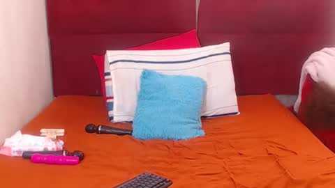 Snapshot of sexycoockiexx chatting on 11/26/25, 07:09 sexycoockiexx online show from 11/26/25, 07:09