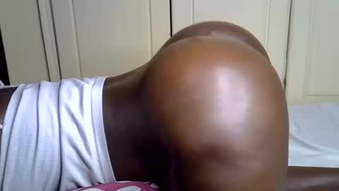 Snapshot of sexycurvy_2580 chatting on 05/27/26, 02:47 Sexycurvy 2580 online show from 05/27/26, 02:47