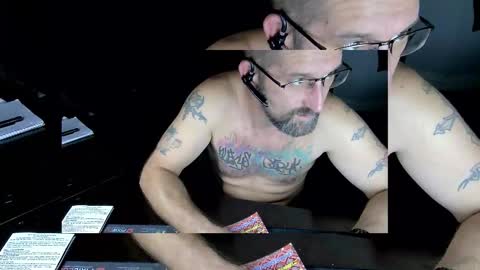 Snapshot of sexydaddy115851 chatting on 01/06/26, 09:02 Jasyn online show from 01/06/26, 09:02