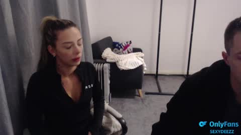 Snapshot of sexydeezz chatting on 02/11/25, 09:46 SexyDeezZ online show from 02/11/25, 09:46