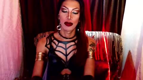 Devine online show from 07/28/26, 09:47
