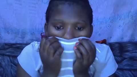 sexydoll002 online show from 10/11/25, 08:13