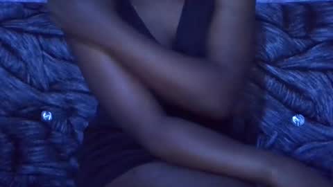 sexydoll002 online show from 10/19/25, 06:52