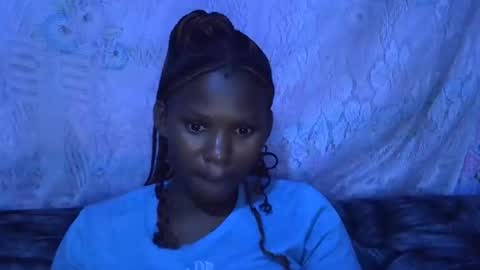 sexydoll002 online show from 10/28/25, 05:26