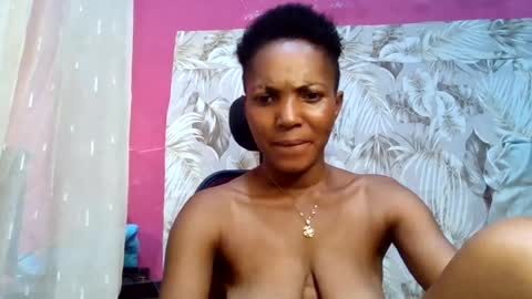 sexydoll32 online show from 06/18/26, 10:03