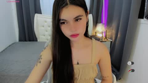 Snapshot of sexydollfox chatting on 02/10/25, 10:31 sexydollfox online show from 02/10/25, 10:31