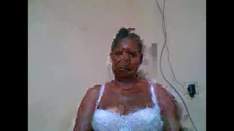 Snapshot of sexydove2 chatting on 03/10/26, 07:13 EMILY online show from 03/10/26, 07:13