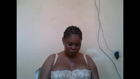 Snapshot of sexydove2 chatting on 03/27/26, 07:14 EMILY online show from 03/27/26, 07:14