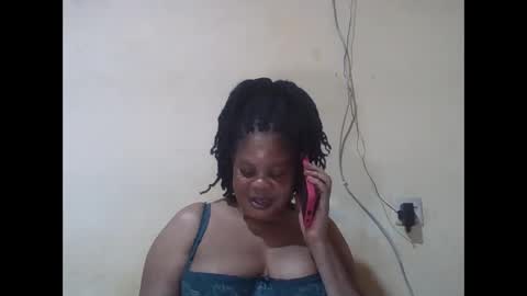 Snapshot of sexydove2 chatting on 04/14/26, 06:47 EMILY online show from 04/14/26, 06:47