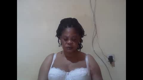 Snapshot of sexydove2 chatting on 04/16/26, 03:51 EMILY online show from 04/16/26, 03:51