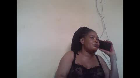 Snapshot of sexydove2 chatting on 05/26/26, 06:53 EMILY online show from 05/26/26, 06:53