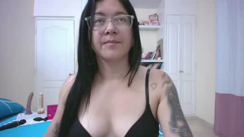 Eva online show from 07/04/26, 05:24