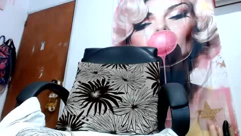 Mary online show from 07/06/26, 07:16