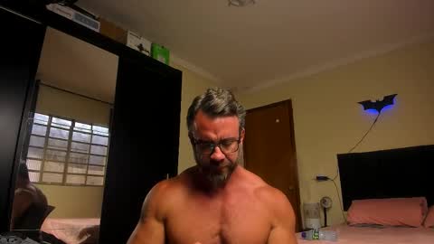 chris online show from 12/01/25, 04:56