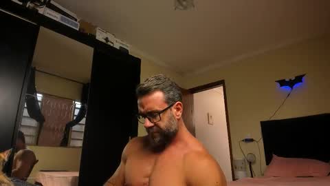 chris online show from 12/18/25, 07:20