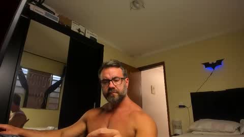chris online show from 01/06/26, 06:33