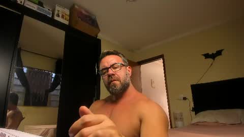 chris online show from 06/17/26, 04:41