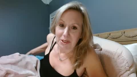 LisaisLuscious online show from 01/05/25, 08:52