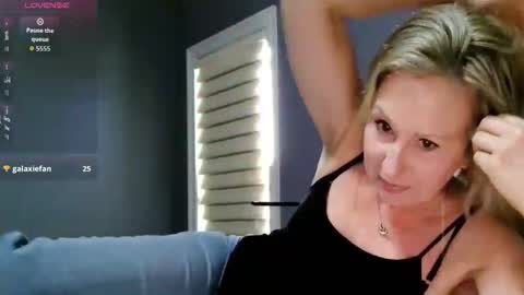 LisaisLuscious online show from 05/07/26, 02:22