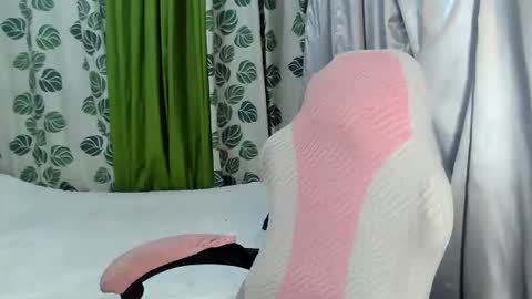 sexygirl_ynna online show from 07/02/26, 01:06