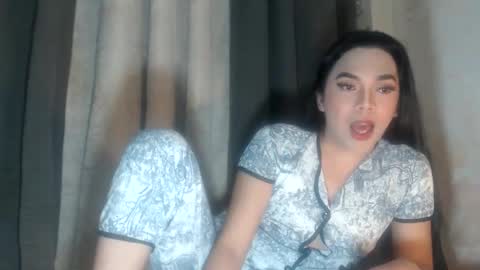 TYRA 3 online show from 09/21/25, 03:57