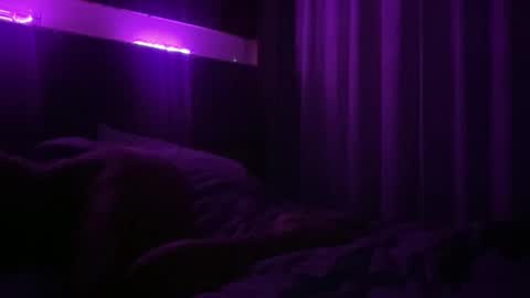 Snapshot of sexygoodvibebabe69 chatting on 09/13/25, 07:41 Ashley Love online show from 09/13/25, 07:41