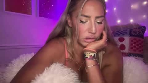 Ashley Love online show from 06/05/26, 08:53