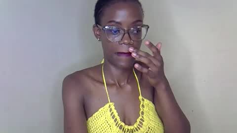 Snapshot of sexyhollymontana1111 chatting on 03/14/26, 07:52 SexyHollyMontana1111 online show from 03/14/26, 07:52