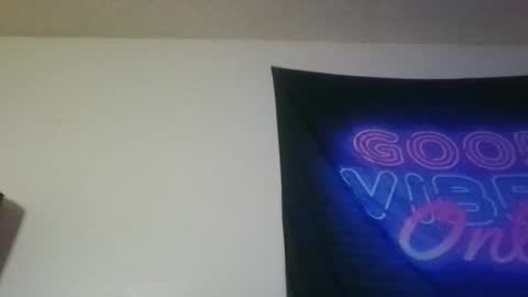 Snapshot of sexyhoneyyy chatting on 10/30/25, 05:09 sexyhoneyyy online show from 10/30/25, 05:09