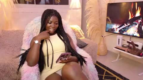 hotebony online show from 04/13/26, 07:41