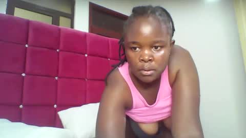 Snapshot of sexyidah chatting on 11/01/25, 12:07 sexyidah online show from 11/01/25, 12:07