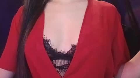 Snapshot of sexyideusa chatting on 07/12/26, 03:30 Sexy online show from 07/12/26, 03:30