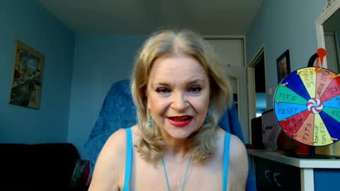 Jenny online show from 12/04/24, 11:41