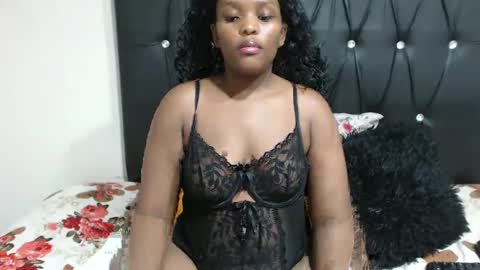 sexykenneyx online show from 02/15/25, 06:23