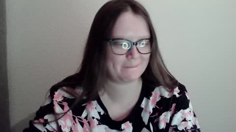 Kate online show from 12/31/24, 12:32