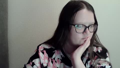 Kate online show from 01/16/25, 01:16