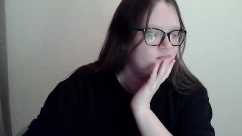 Kate online show from 02/20/25, 04:07