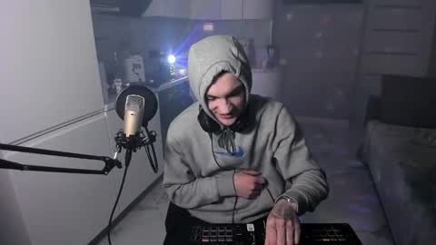 Kolya online show from 02/22/25, 11:35
