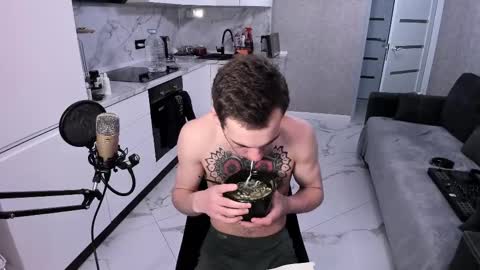 Kolya online show from 03/01/25, 02:26